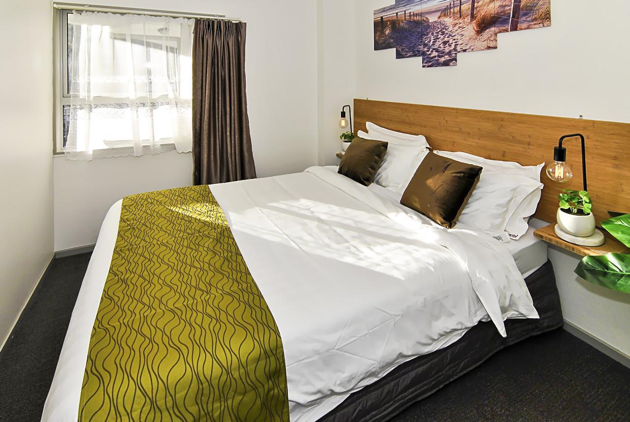 Newlands Court Motel Wellington Exteriör bild